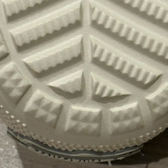 CROCS SpongeBob SquarePants classic cozzzy terry sandals - Goo Lagoon unisex - Picture 13 of 15